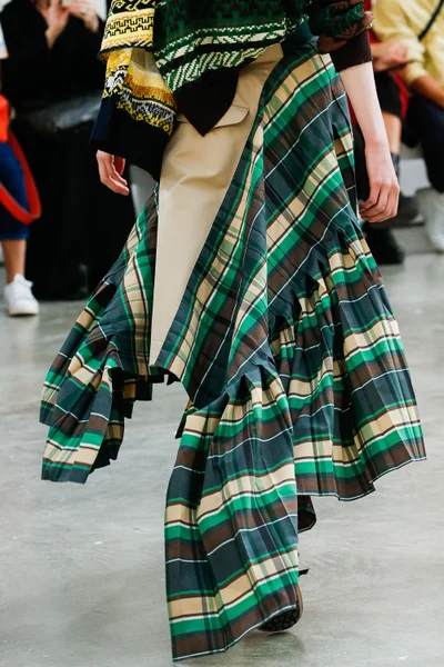 Look 66